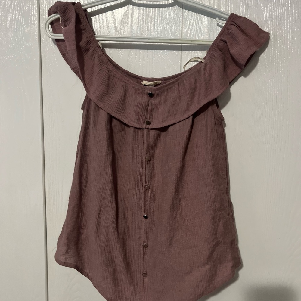 Size small top beautiful